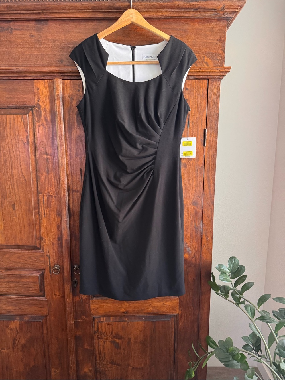 Calvin Klein Black Sheath Dress Ruched Waist Cap Sleeves New